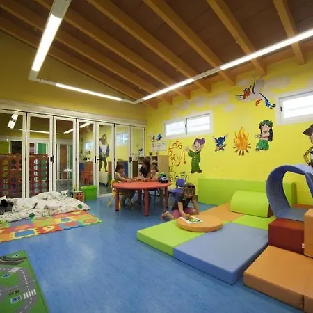 Valentin Park Hotel *