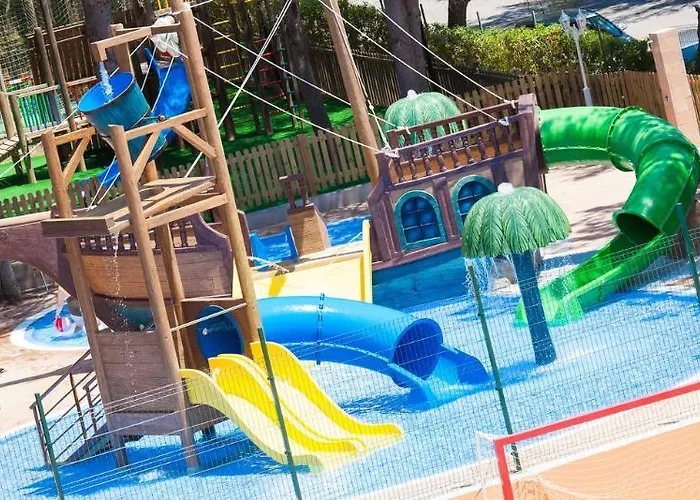 Valentin Park * Peguera