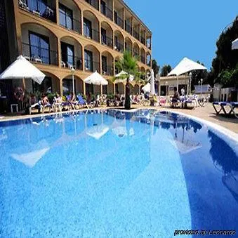 Valentin Park Hotel