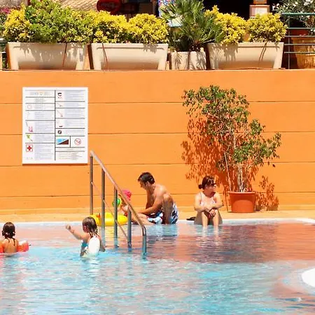Valentin Park Hotel