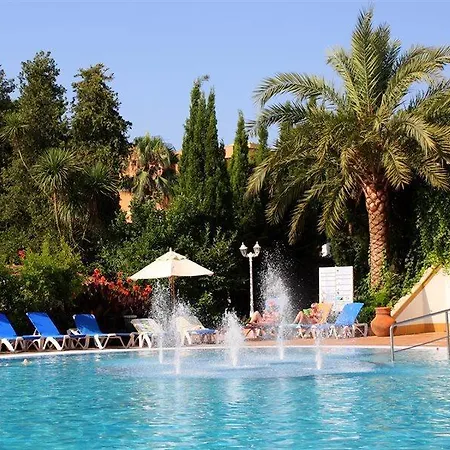 Valentin Park Hotel