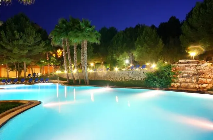 Valentin Park * Peguera